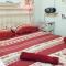 Apartment Alena with terrace and garden Center Jelsa