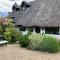 The Cottage Studio - 伍尔