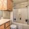 Deck and Lake Access Cozy Townhome in Eucha - Eucha