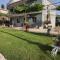Syvota Apartments Family