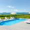 Finca Idoize Camping Hotel