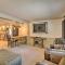 Townhome with Deck Walk to Mirror Lake and Main St! - ليك بلاسيد