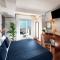 Atilius Hotel & Suites