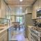Retreat with Lake Access and Private Boat Dock! - 伯米吉