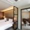Hotel Adela