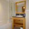Chalet Aigle · Accès Pistes · Wifi · Jacuzzi · Sauna · Poêle à bois · Parking · 3 Chambres en Suite - FR-1-344-804 - 圣马丁德贝尔维尔 Chalet Aigle · Accès Pistes · Wifi · Jacuzzi · Sauna · Poêle à bois · Parking · 3 Chambres en Suite - FR-1-344-804 - 圣马丁德贝尔维尔