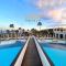 LAUR HOTELS Experience & Elegance
