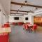 The Crossroads Hotel - Newburgh