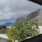 360 view to ocean and cliffs