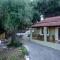 Manteshouse