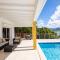 Charming 3-Bed Villa in Maho - Cupecoy