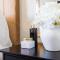 Sleek & Gorgeous 1BR City Centre Nr the beach, High St & Adventure Island by Luxiety Stays