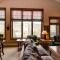 Premier 4 Bedroom Ski In, Ski Out Lone Eagle Condo With The Best Access To Skiing In Keystone - Keystone