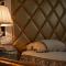 Le Petit Versailles - Love Room Spa
