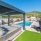 Villa Carpe Diem - with private pool - 莫斯塔尔