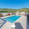 Villa Carpe Diem - with private pool - 莫斯塔尔