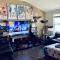 Ruskin FL private 2 bdrm 1 bath suite Common areas shared with host and cat - Ruskin