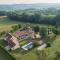 Domaine du Bugassou, Chambres, Table d'hôtes & SPA - Бельвес