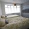 A stylish four bedroom house in wollaton - Nottingham