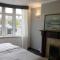A stylish four bedroom house in wollaton - Nottingham