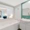 Salt&Pepper Sanctuary - Plunge Pool Resort Apartment by uHoliday - 2BR, 1BR and Studio Hotel Room configurations available