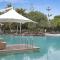 Salt&Pepper Sanctuary - Plunge Pool Resort Apartment by uHoliday - 2BR, 1BR and Studio Hotel Room configurations available