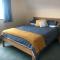 Spacious Detached House with Parking & Views