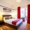 Inverdoorn Game Reserve Lodge