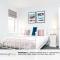 Scarborough Stays - Trafalgar Lodge - 4 bedroomed house - Free Parking