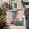 Apartment Alena with terrace and garden Center Jelsa