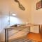 Centrally located and tastefully furnished one bedroom apartment CKNI1-1