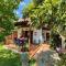 DORA'S HOUSE - 尼基季