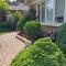 Private Apartment Close to Airport Toronto Pearson