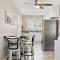 Spectacular 3 BR Condo One Block to the Beach - بريغانتين