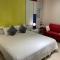 Bloom B&B - Sigou