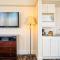 Gaslamp Plaza Suites