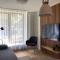 11 Pine View