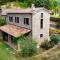 Villa Comunalia by Mmega