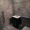 New Oxford House Apartments By Happy Days