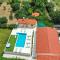 Home Away from home with outdoor pool, botanical garden and a beautiful sea view - Kaštela
