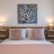 Harmonia 2-BR Apt in Livadia
