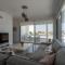 Harmonia 2-BR Apt in Livadia