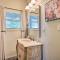 Beaver Lake Home with Game Room, Boat Slip and Views! - Юрика-Спрингс