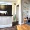 The Seaview Snug