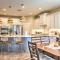 Family-Friendly Goodyear Home with Private Pool - 嘉年