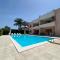 Molucche 22- Appartamenti privati in Villa con piscina