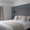 Lion Hotel