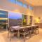 Xanadu Healdsburg- Luxury Blu Home In The Heart Of Sonoma County Wine Country