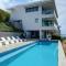 Happy Days Villa B