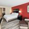 Holiday Inn Express & Suites I-26 & Us 29 At Westgate Mall, an IHG Hotel - Spartanburg